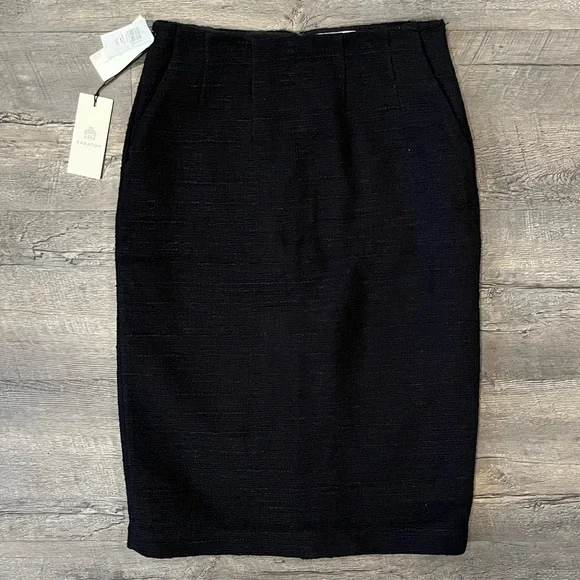 NWT | Aritzia Babaton Kinsley Midi Skirt - Picture 1 of 8